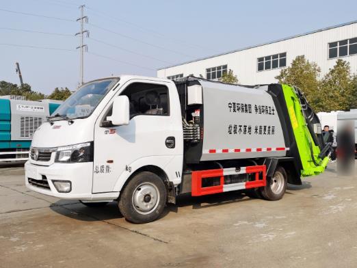 Dongfeng Yitu 4x2 3.5m3 Compact Garbage Truck