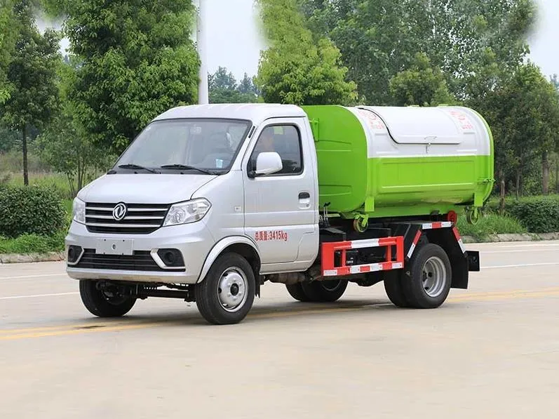 Dongfeng 3 Cubic Hook Lift Truck Garbage Truck Picture