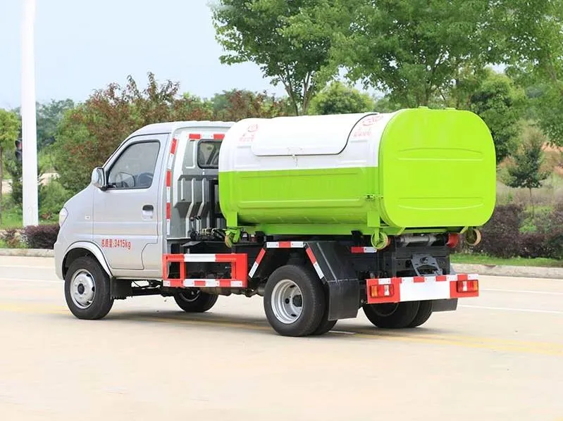 Dongfeng 3 Cubic Hook Lift Truck Garbage Truck Picture