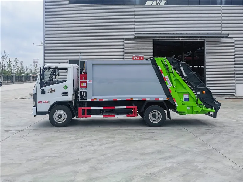 Dongfeng 4x2 5m3 Garbage Compression Truck Picture