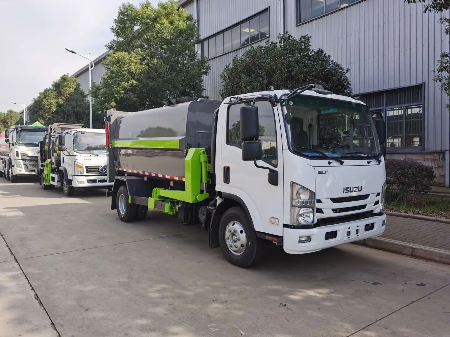 Japan ISUZU 6 cbm compressed garbage truck Picture