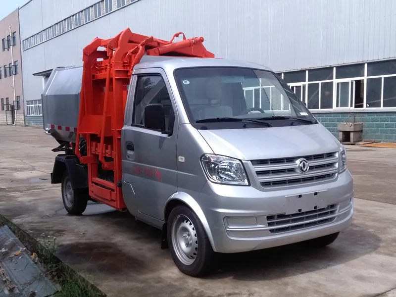 DongFeng 4x2 5m3 dump side loader garbage can cleaning truck Picture