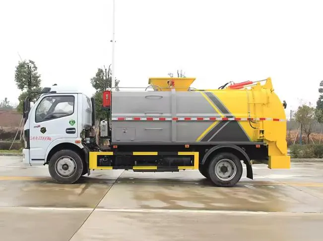 Dongfeng 4x2 8 cbm kitchen garbage truck Picture