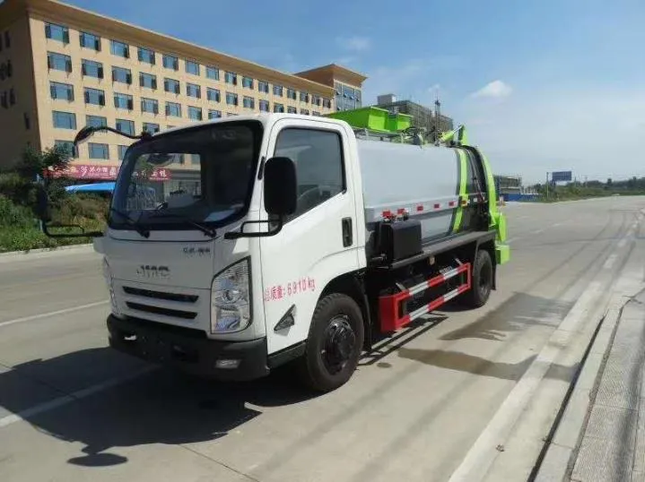 JMC 4x2 6m3 carbon steel kitchen waste truck Picture