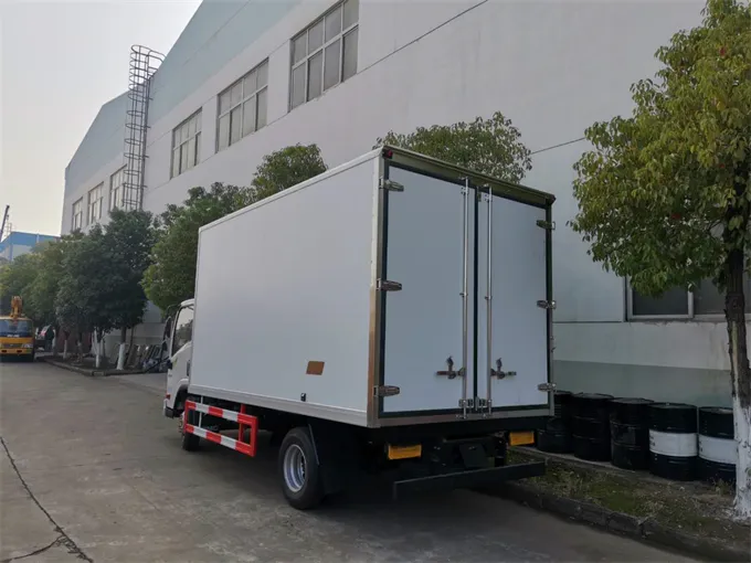 10 ton JAC light duty refrigerator truck Picture