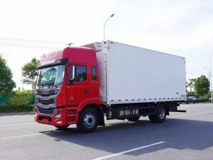 JAC 4x2 25 Foot 15Ton Freezer van truck Picture