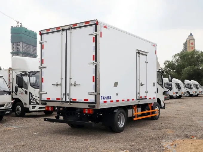 JMC 4x2 12 foot 5Ton Refrigerated Freezer Truck Picture