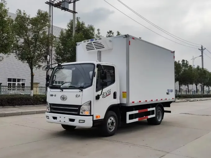 FAW 4x2 130 Horsepower Refrigerated Truck