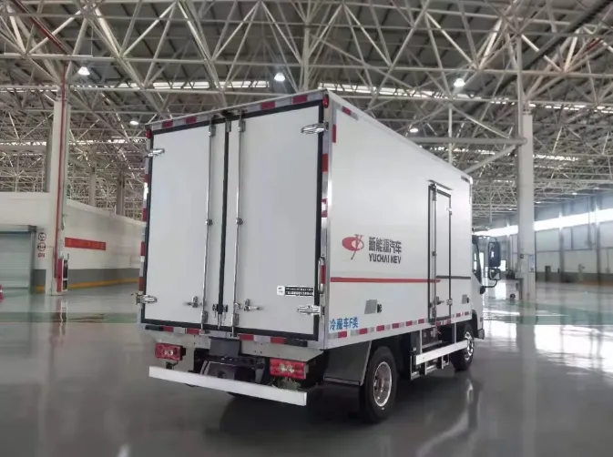 4x2 Pure Electric Refrigerated Truck Picture