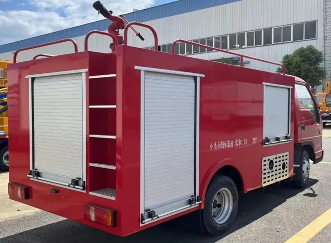 FOTON 4x2 1800L Water Tank Fire Firefighting Truck Picture