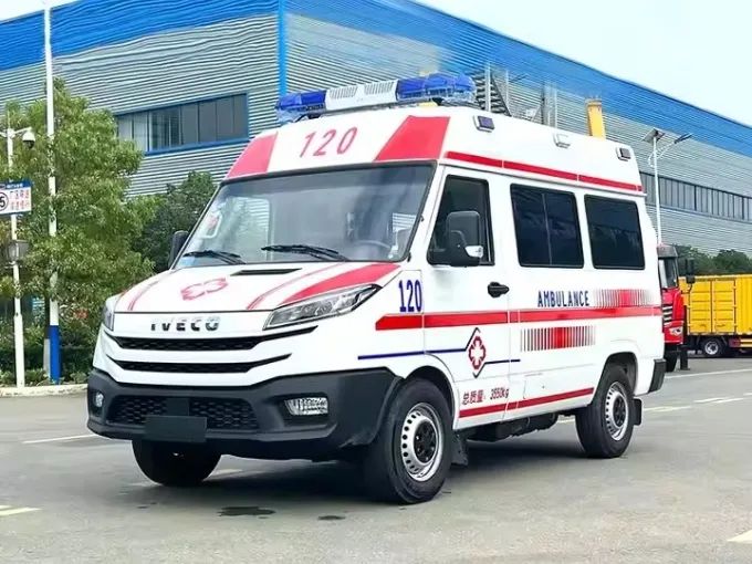 IVECO 4x2 Monitoring Ambulance Vehicle