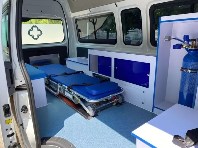 Foton G7 G9 Right Left Hand Drive ICU Patient Transfer Medical Bus Ambulance Car Picture