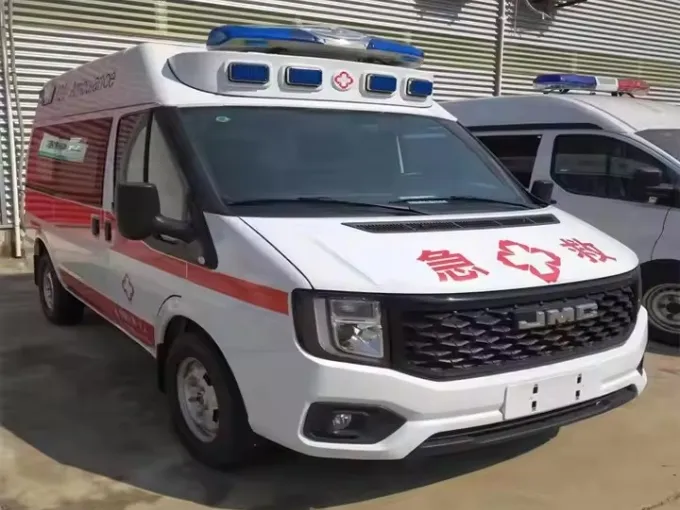 High Quality JMC Emergency Ambulance Vehicle