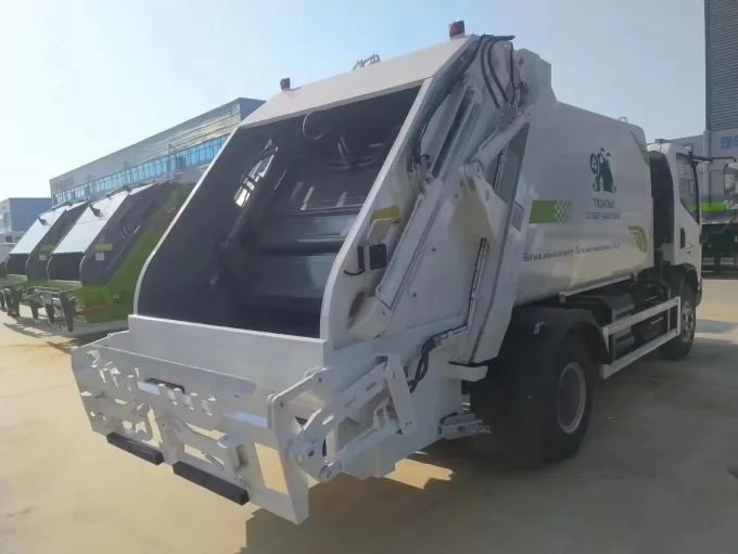 FAW 7 cubic meter compactor garbage truck Picture